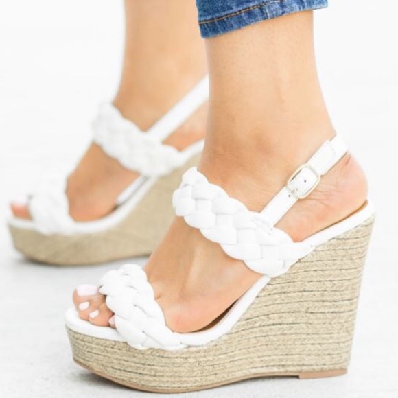 Size 9 White Braided Vegan Leather Wedge Sandal - Picture 2 of 4